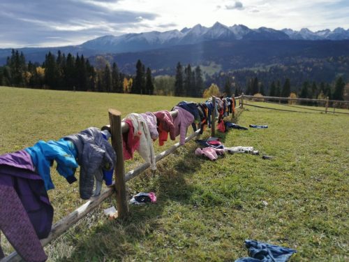 Zabawy, ognisko, poczęstunek