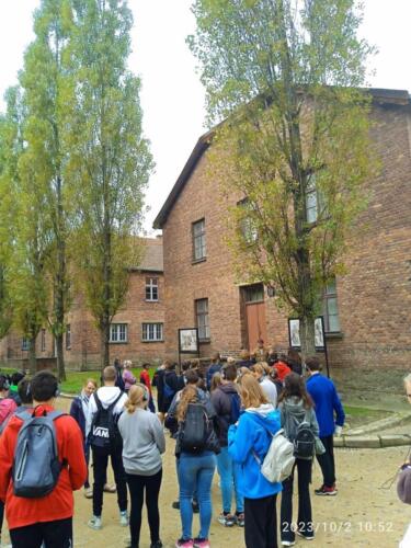 Zwiedzanie muzeum holokaustu w Oświęcimiu